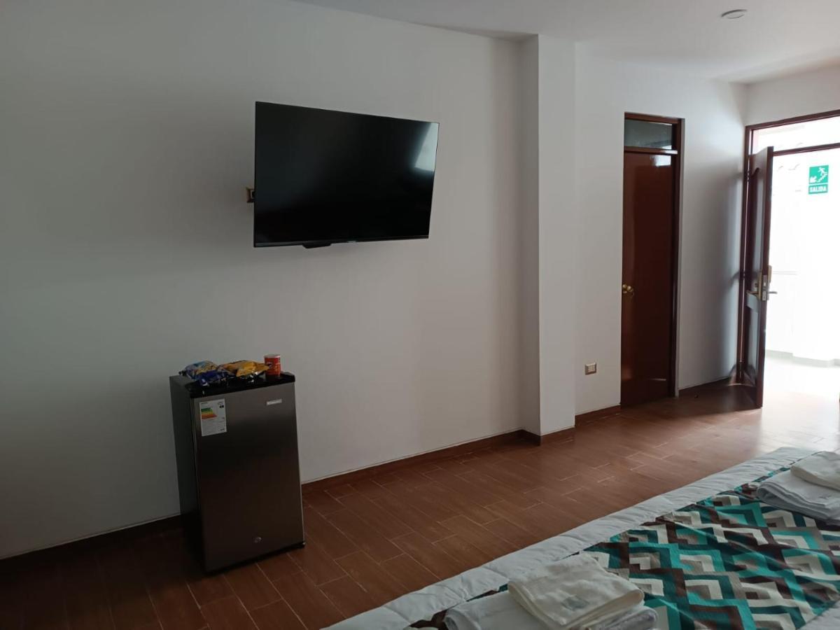 Hotel El Bosque Хаен Екстер'єр фото