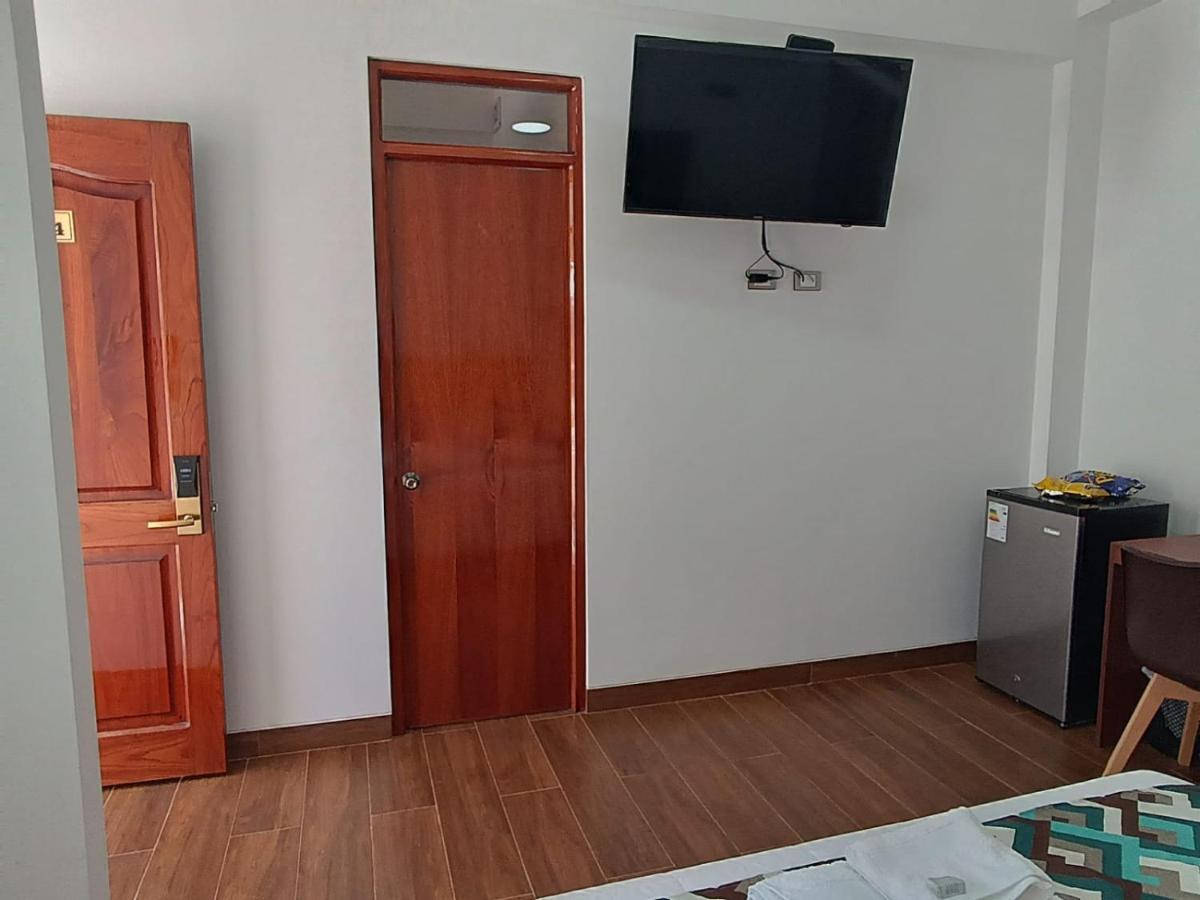 Hotel El Bosque Хаен Екстер'єр фото